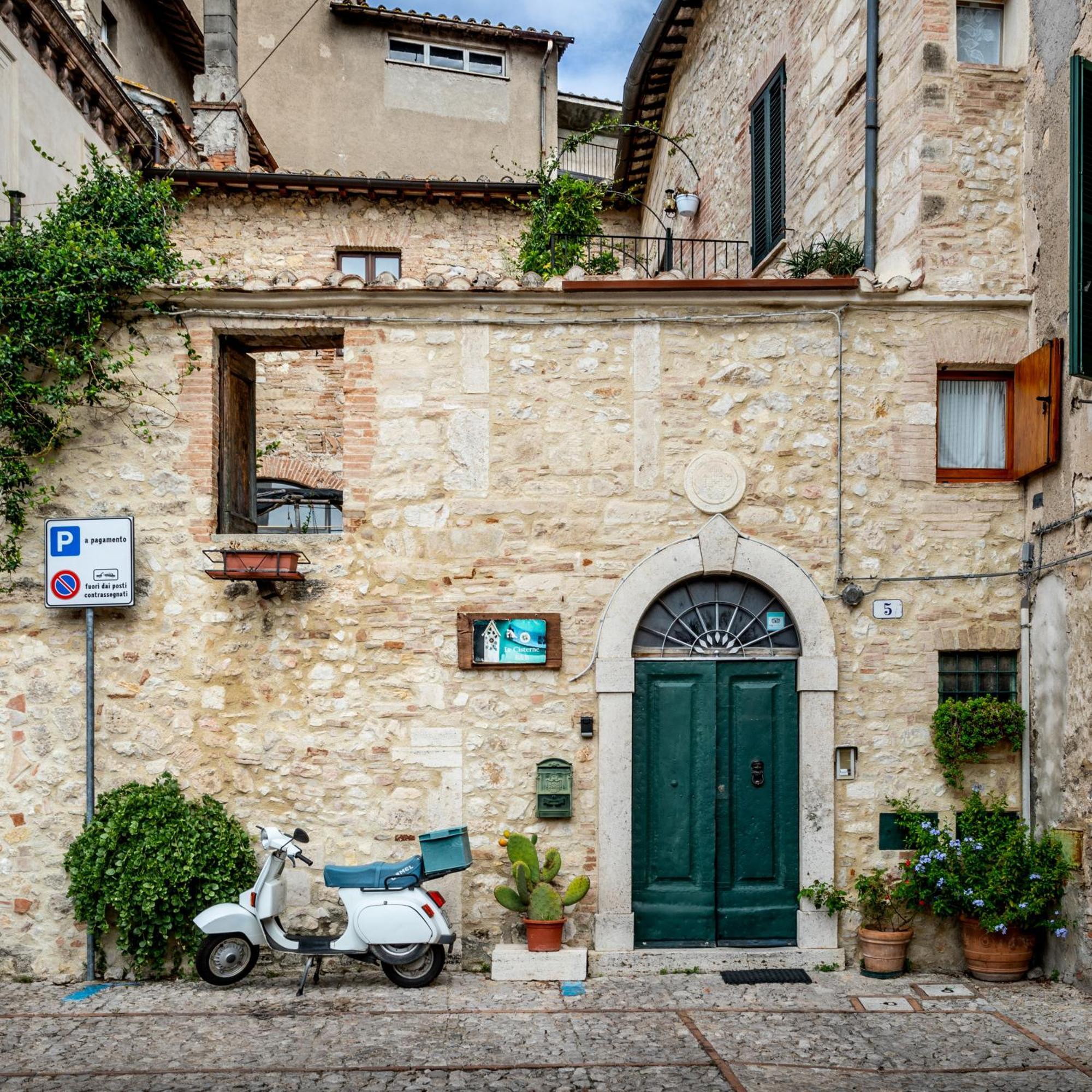 Le Cisterne B&B Amelia Dış mekan fotoğraf